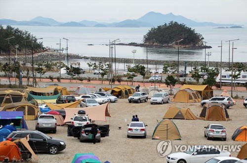 캠핑 열기 뜨겁다…전국 야영장 3천700여개로 '사상 최대'