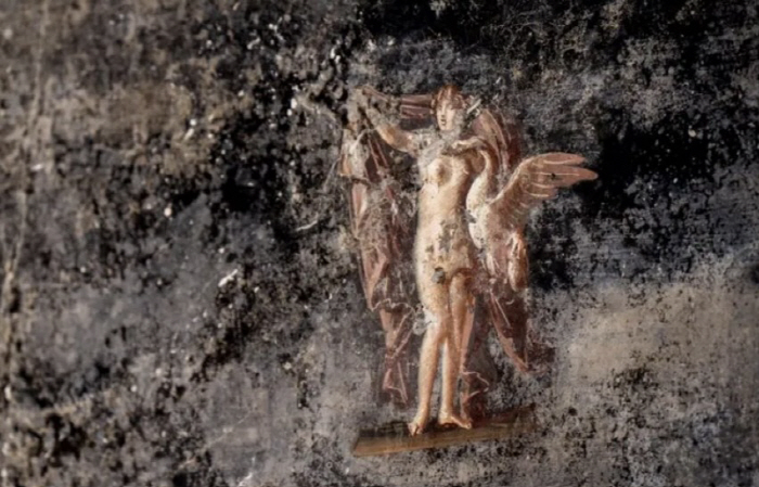 '폼페이' 유적지 2000년 이상 벽화들 발견…"가장 아름다워"
