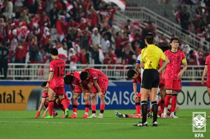 "일본은 올림픽 가고, 한국은 못 간다" 한 경기 만에 바뀐 참담한 운명…
