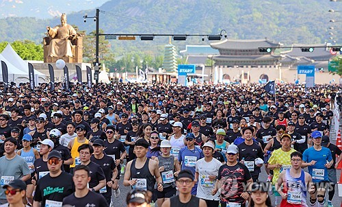  오세훈 시장, '여성 마라톤 대회' 참석