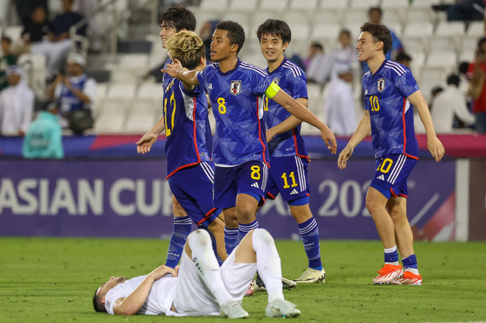 '한국은 파리 실패, 8연속 일본의 위업' 亞 우승팀으로 올림픽 가는 日…