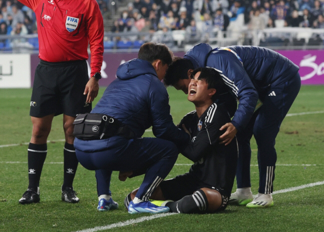 韓 축구 미래 설영우, 시즌 중 어깨탈구 수술 결정…2~3개월 결장 불가…