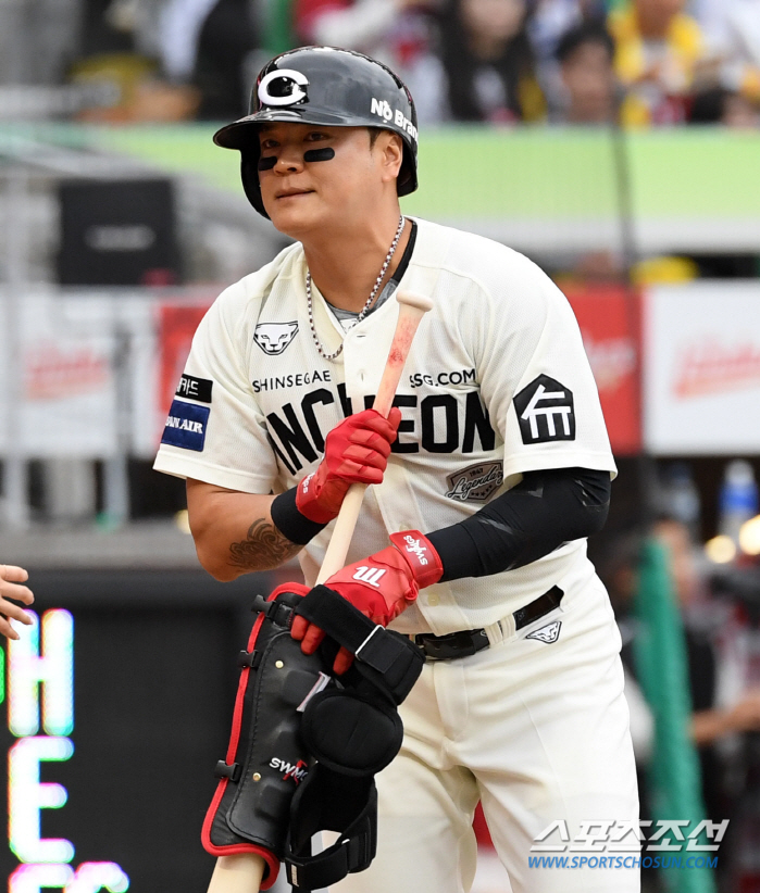 "신수만큼 몸 만든 선수 안보인다" 일침 했는데…'은퇴 잘하기'가 이렇게…