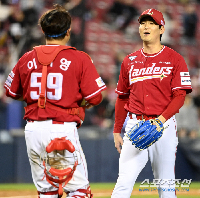 "세이브 1위도 중요하지만…" 문승원의 대변신, 오승환-정해영 삼파전 리…