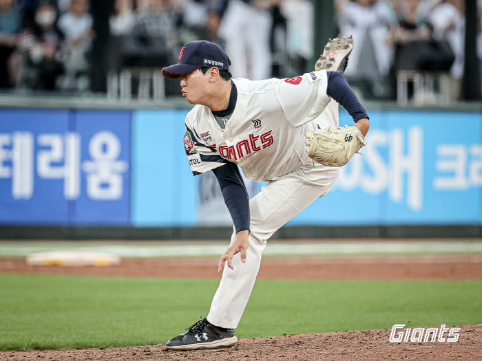 김민석 싹쓸이 역전타→고승민 만루포→손성빈 쐐기포. 롯데, NC에 13대…