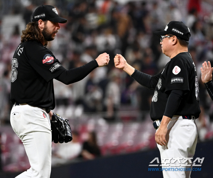 724일만에 무4사구 완봉승! '인생투' 롯데 윌커슨, KBO 역사에 이…