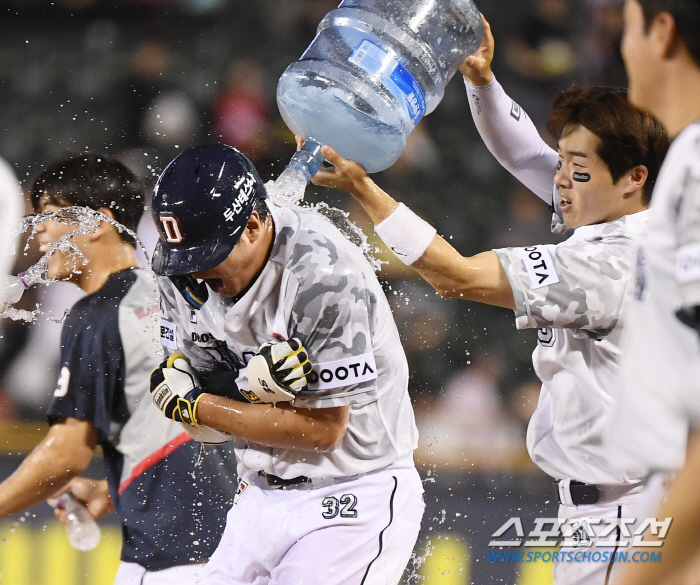 '이럴수가' KIA 59일만에 1위 내줬다…두산 4연승 선두 맹추격[잠실…