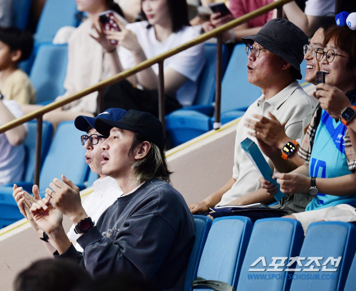 [SC이슈] 아이유 콘서트만 갔던 유재석, 드디어 김연경과 약속 지켰다!…