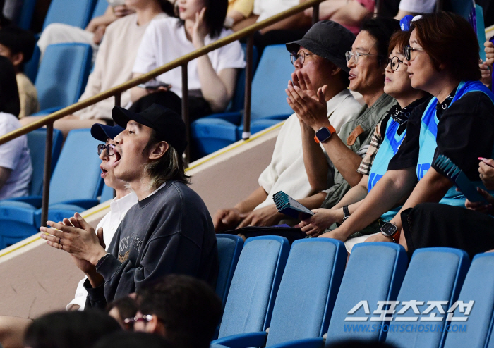 [SC이슈] 아이유 콘서트만 갔던 유재석, 드디어 김연경과 약속 지켰다!…