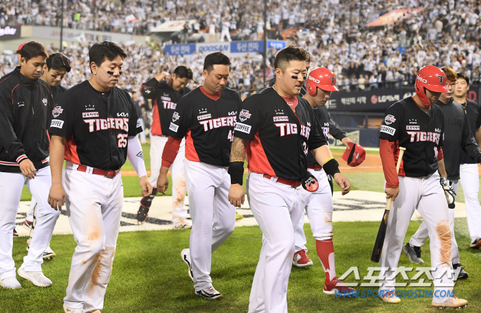 "진짜 경쟁, 이제부터 시작" 맞는 말인데...선두 탈환 위해 KIA가 …