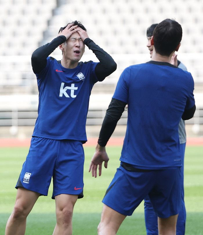 [현장인터뷰]'대한민국 축구의 심장' SON 자부심 "멋진 축구팀 되기 …