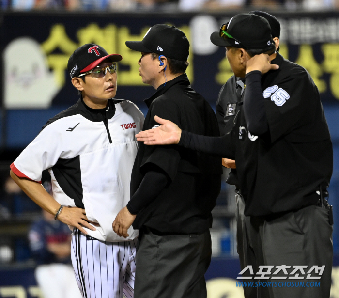 3:8→9:8. 역전승 1위팀의 저력. 퇴장 불사 염갈량 "끝까지 포기하…