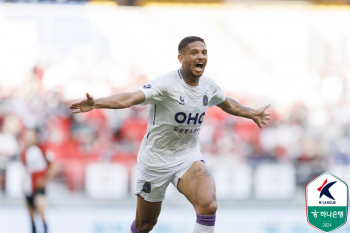 '김보경 마수걸이골' 변성환 감독 데뷔승! 수원, 성남 3-0으로 완파하…