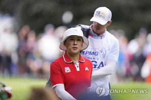 양희영, 34세에 생애 첫 LPGA 메이저 제패…올림픽 출전 예약