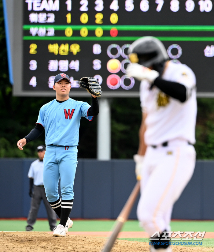 '6이닝 KKKKKKKKK ' 휘문고 류한준, 무사사구 무실점 짜릿한 승…