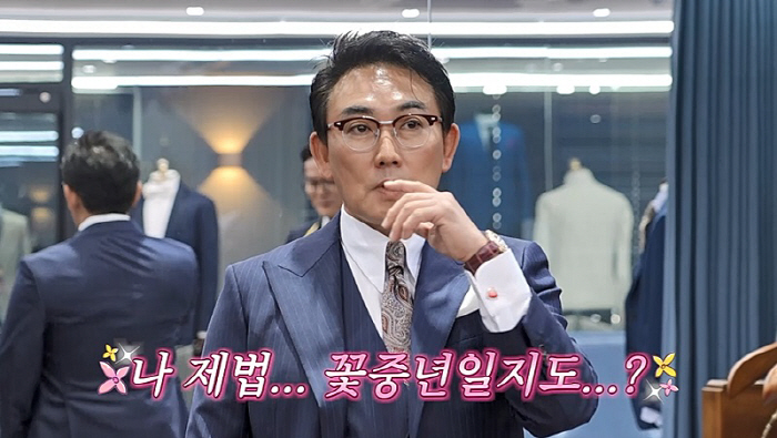 [SC리뷰] 이승철, '재혼' ♥연상 아내 최초 공개…"할리우드 배우 같…