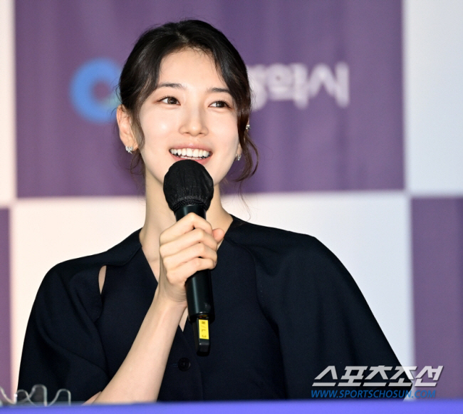 송혜교 "'혜교바라기' 많은 이유? 오래 일해서"→수지 "털털하고 정 많…