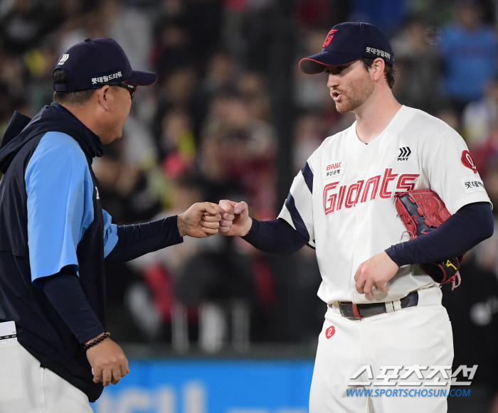 "유강남, 당분간 1군 복귀 어렵다" 롯데 안방 고민 계속…하지만 '반즈…