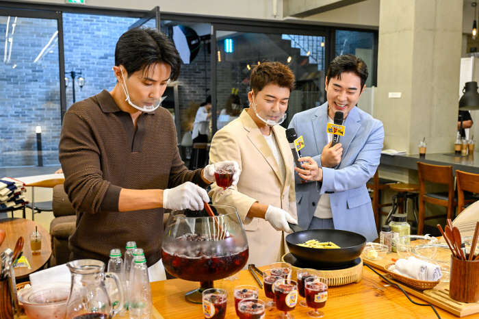 '현무카세' 김지석 "배우라 아이돌 잘 못봐…걸그룹 'QWER'에 저탄고…