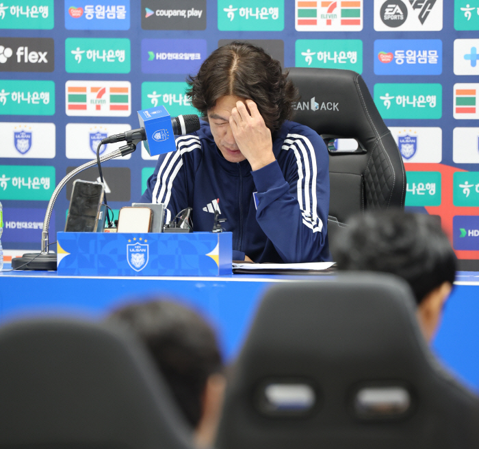 [오피셜] '빠꾸 없다' 축협, 홍명보 감독 선임 확정 → 코칭스태프 인…