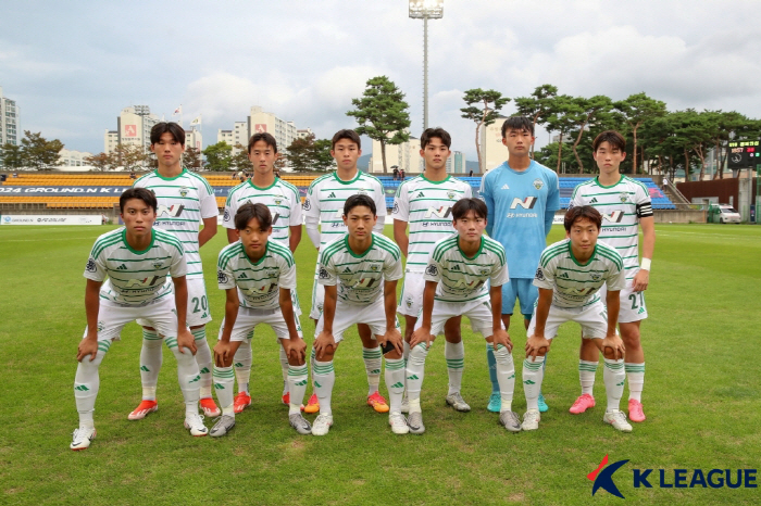 [현장리뷰]"승우형,저희 잘했죠?" 전북 U-18팀, 김천 4-1로 꺾고…