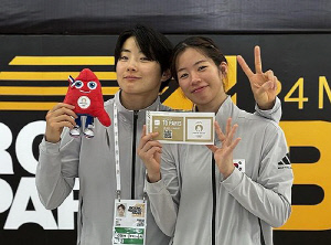 [올림픽] 한국 여자복싱 첫 메달 노리는 임애지, 부전승으로 1회전 통과