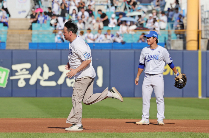 제2의인생 걷는 채럼버스 "김영웅, 젊은날 김태균 보는듯…보기만 해도 기…