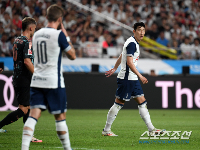 '한국 최강' 손흥민vs김민재 역사상 첫 맞대결 흥미진진...'선제골' …