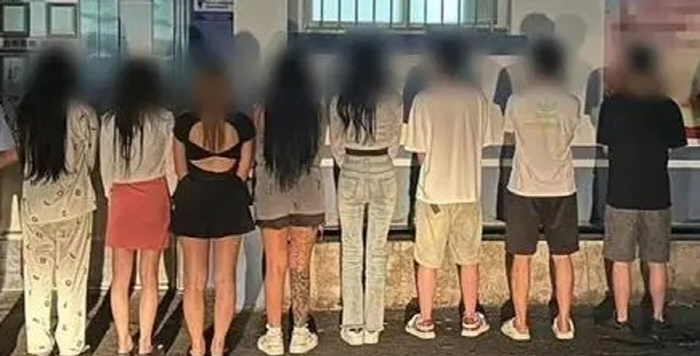 영화관인 줄 알았는데 성매매…온라인으로 남성 호객