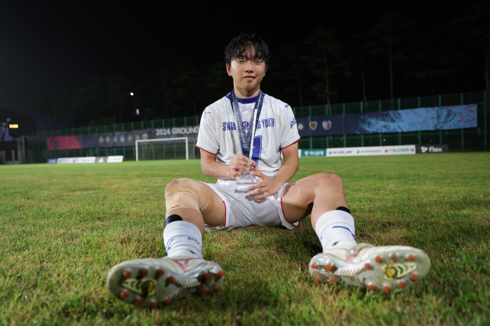 'U15 유스 챔피언십 MVP' 수원 이인우 "대한민국에서 제일 유명한 …