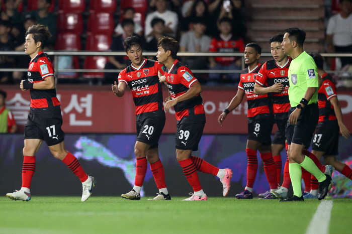 [포항 현장리뷰] 포항 vs 울산 코리아컵 결승 격돌! 동해안더비 빅매치…