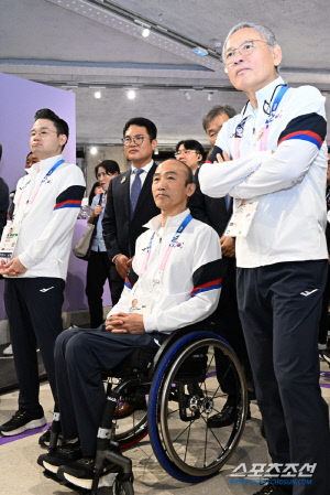 '장애인체육 빅팬'유인촌 장관