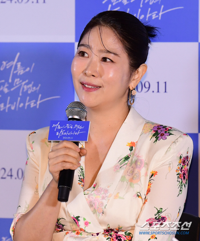 [포토] 김지영 '변함없는 동안 매력'