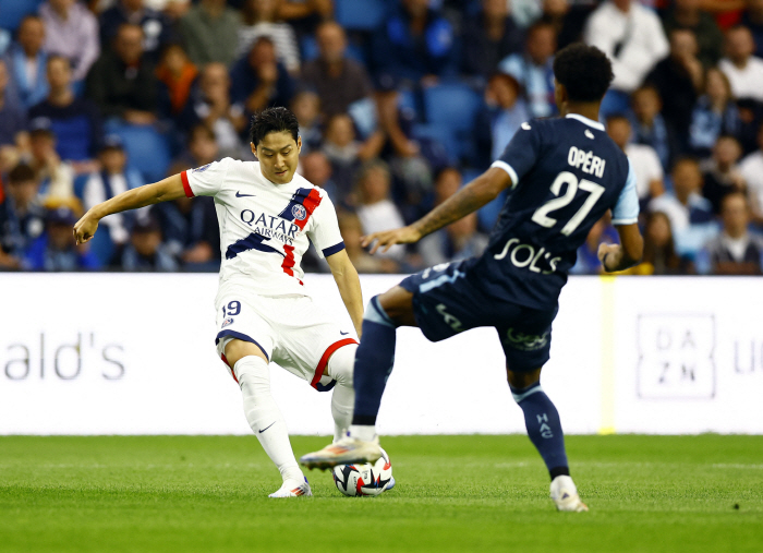 [공식발표]2분4초→리그1 '1호골' 이강인 르아브르전 득점, PSG '…