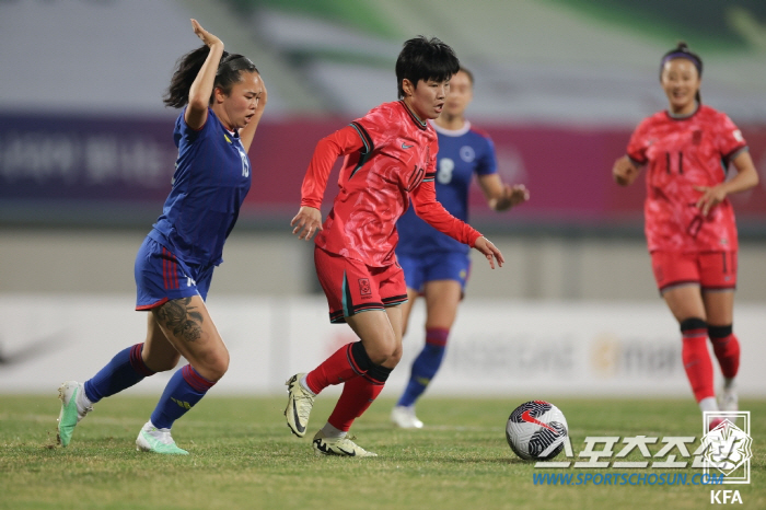 살라XSON 유니폼 로고가 세로로 선 이유와 韓여축의 현실