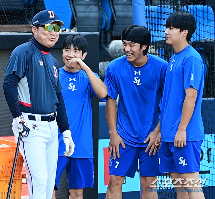 김지찬 김현준 이재현 능청스러운 인사에 웃음 터진 옛 스승, '굴비즈'가 언제 이렇게 컸나~