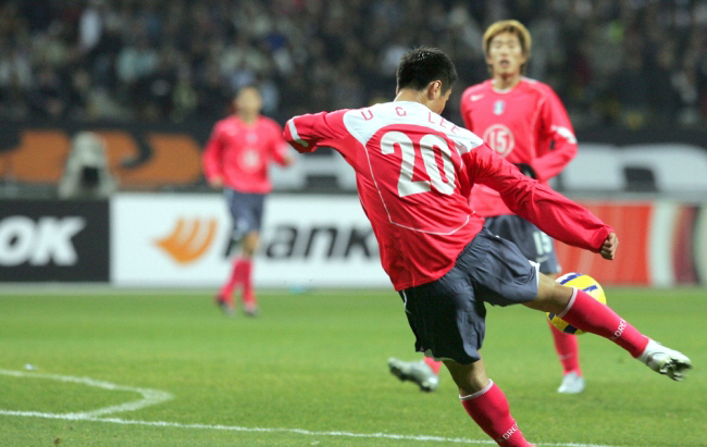 "한국, 우리 또 못살게 구네!" 독일 축구, 이번엔 韓에 '보고타의 기…