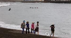 막바지 추석 연휴에도 열대야 계속…제주 72일째