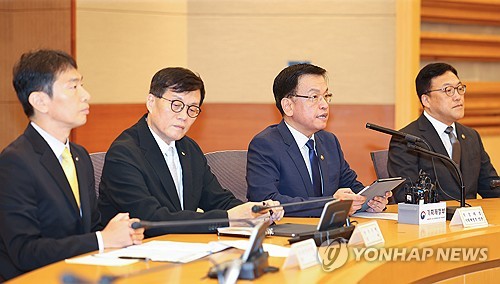 [美금리인하] 최상목 "가계부채 빠른 증가 땐 추가수단 적기시행"