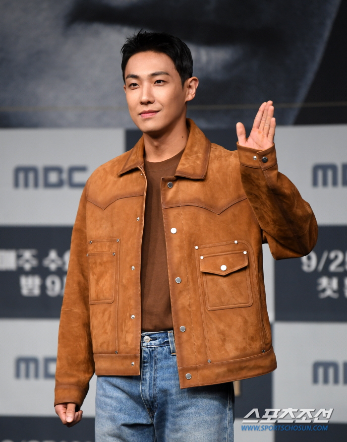 [포토] 이준 '시크한 짠남자'