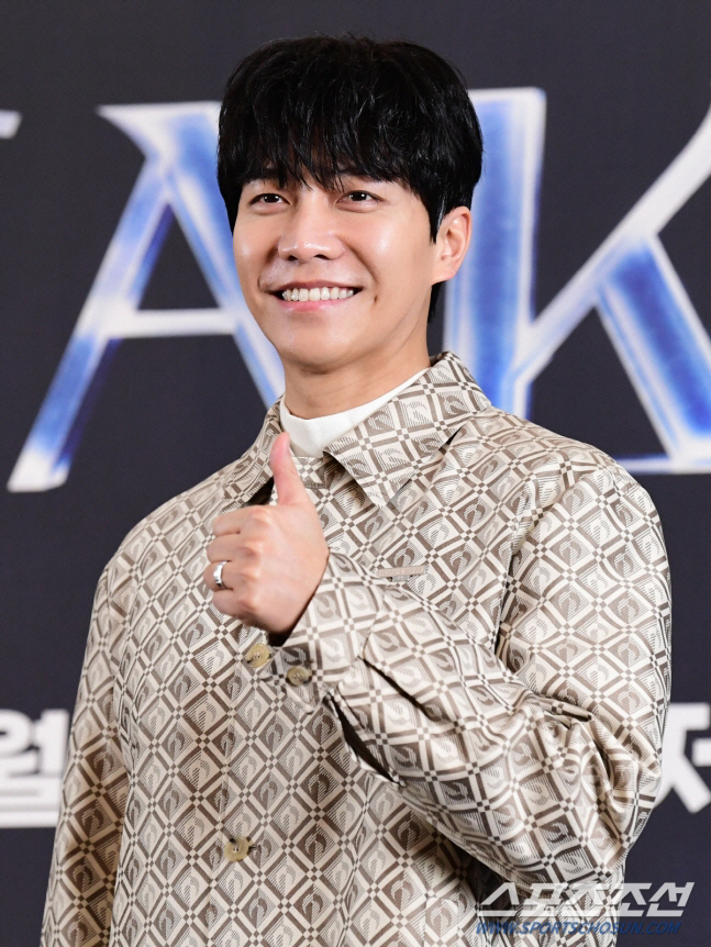 '이다인♥' 이승기, 결국 '바른 이미지' 버렸다...두뇌 싸움 아이콘(…