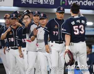 도대체 뭘 위한, 누굴 위한 5위란 말인가...역대급 혈전에, 두산은 내심 '방긋?'