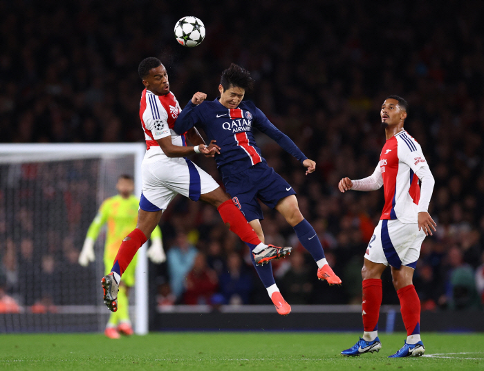 '이강인 제로톱' 아스널 상대론 안 통했다.. PSG, 0-2 완패