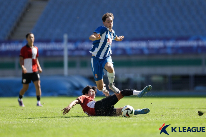 '라리가 벽은 높았다' 에스파뇰, 부산 3-0 꺾고 'K리그 인터내셔널 …