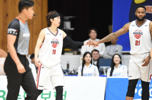 현대모비스, KBL 컵대회서 소노에 90-74 완승(종합)