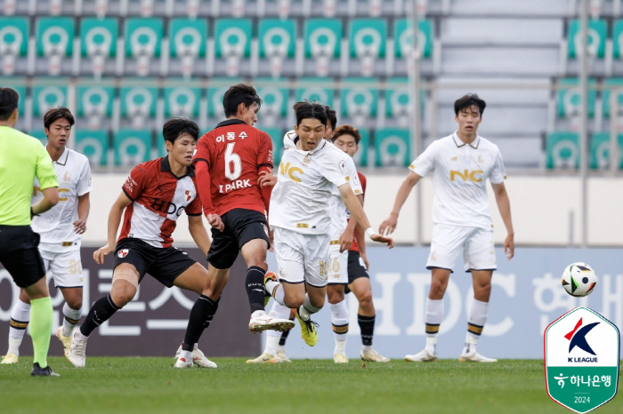 '누구도 웃지 못했다' 3위 부산-4위 이랜드, '승점 6점짜리 빅매치'…