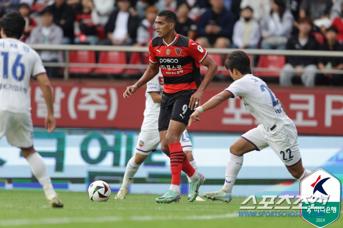 '지동원 극장골'수원FC,'안재준 마수걸이'포항과 1대1무...3연패 끝…