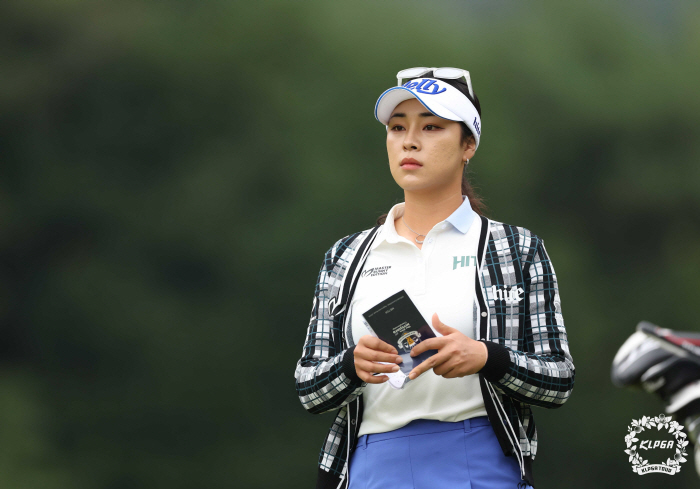 '오! 가을이 왔군' 김수지 시즌 첫 승, 윤이나 상금 1위, 박현경 대…