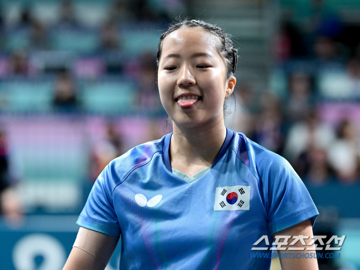 '신유빈 부상투혼'한국 女탁구,복병 인도에 2대3패...4강행 불발[亞선…