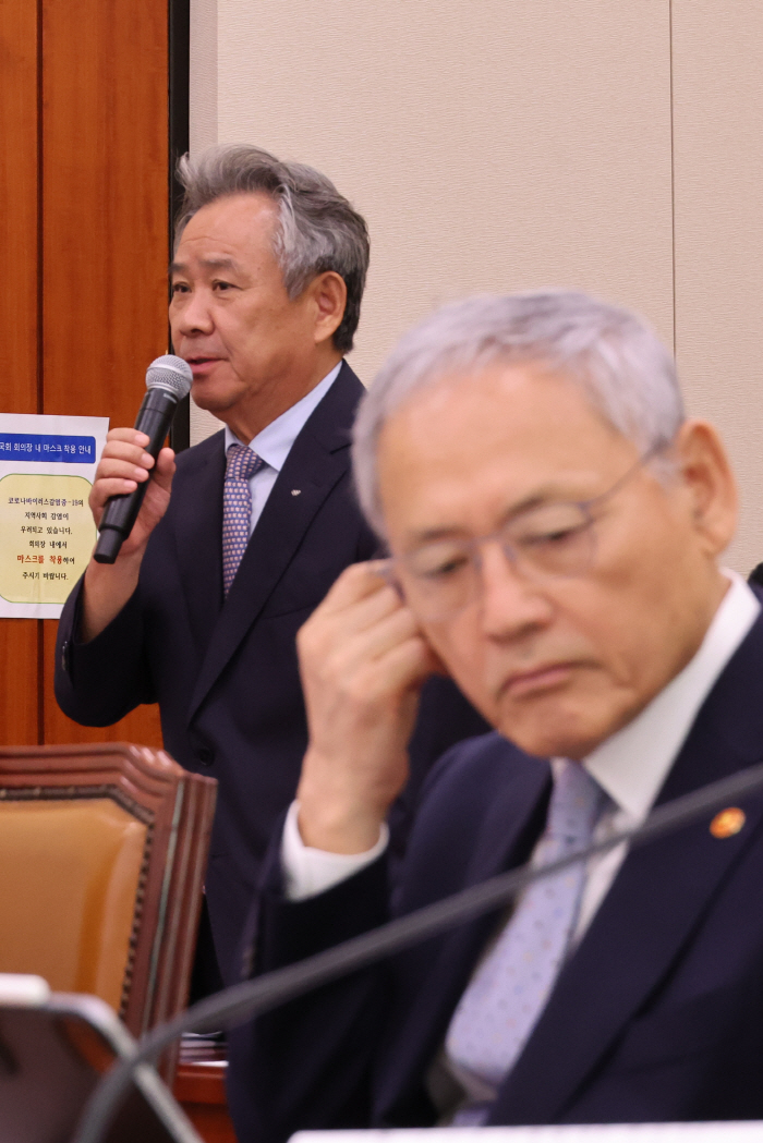 "3연임 전쟁의 서막" 대한체육회 향한 국조실X감사원X국감 '트리플' 전…